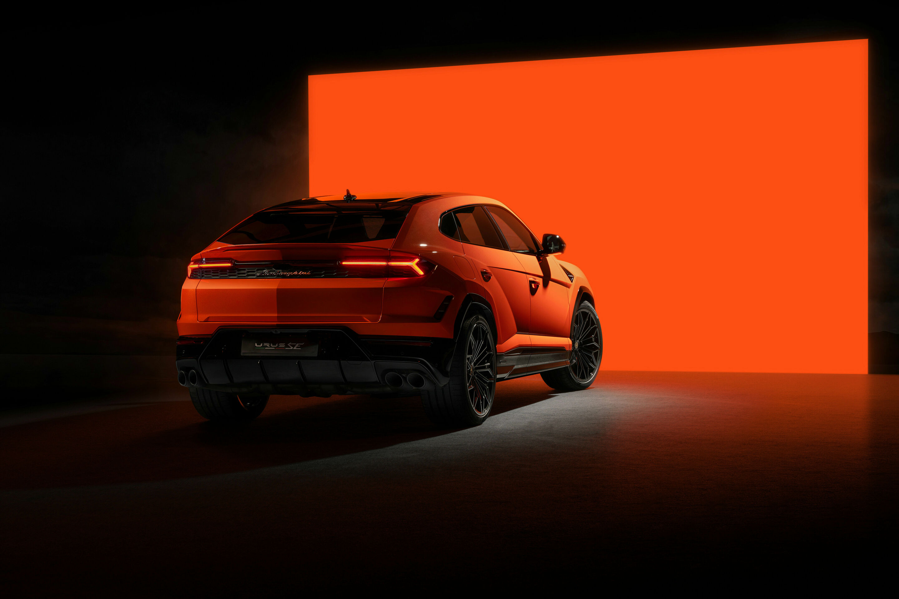 Lamborghini Urus SE Makes World Premiere at Auto China Beijing 2024 - Lamborghini Urus SE